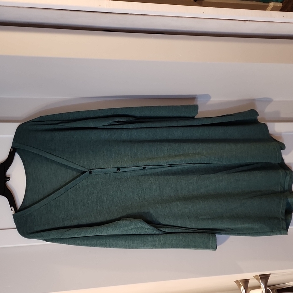 Shein. Green button front long length sweater. 3XL